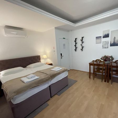 Stella Boutique Rooms Сесвете Екстер'єр фото